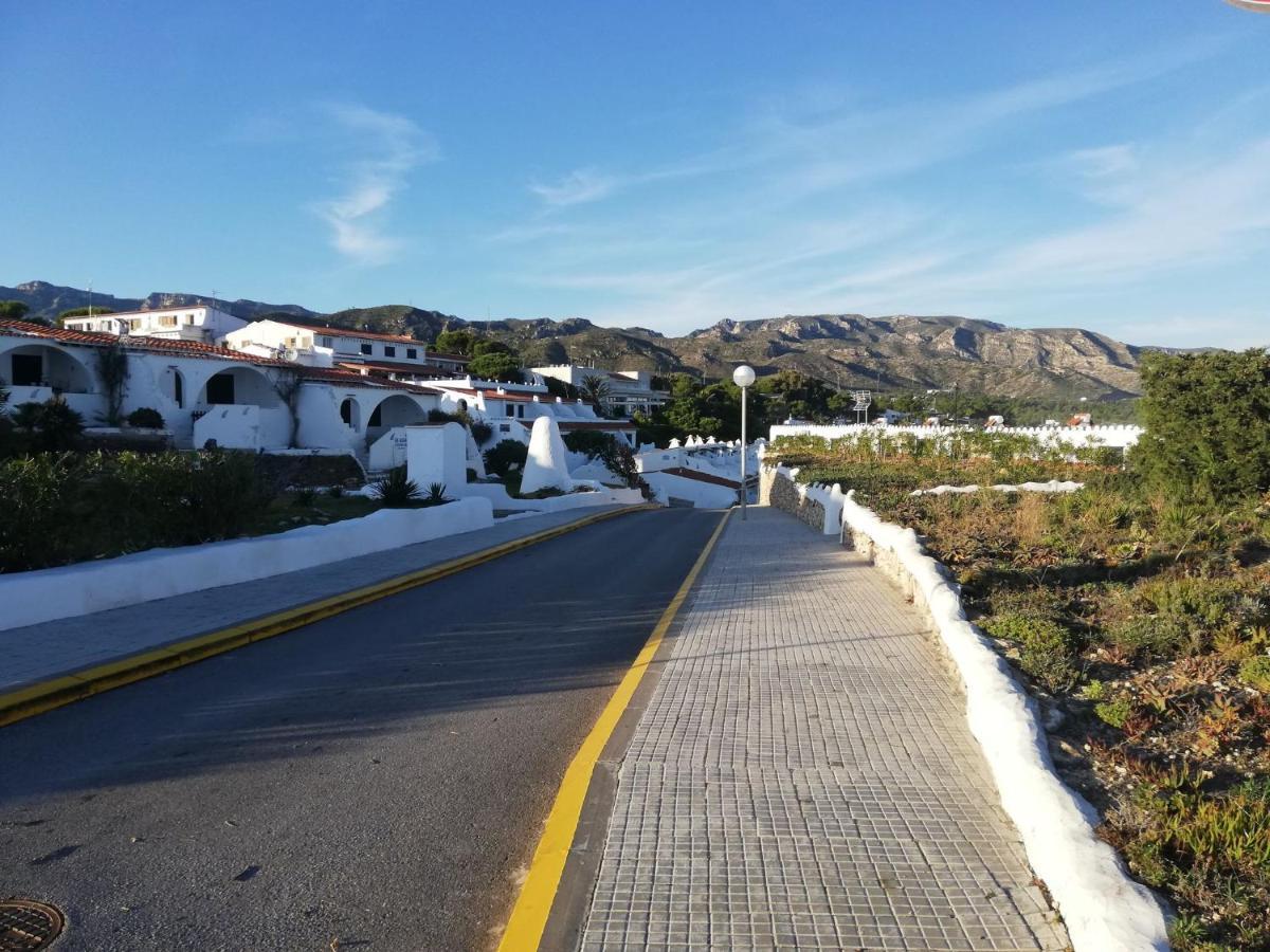 Villa Voor 8 Personen Met Zwembad Calafat Luaran gambar