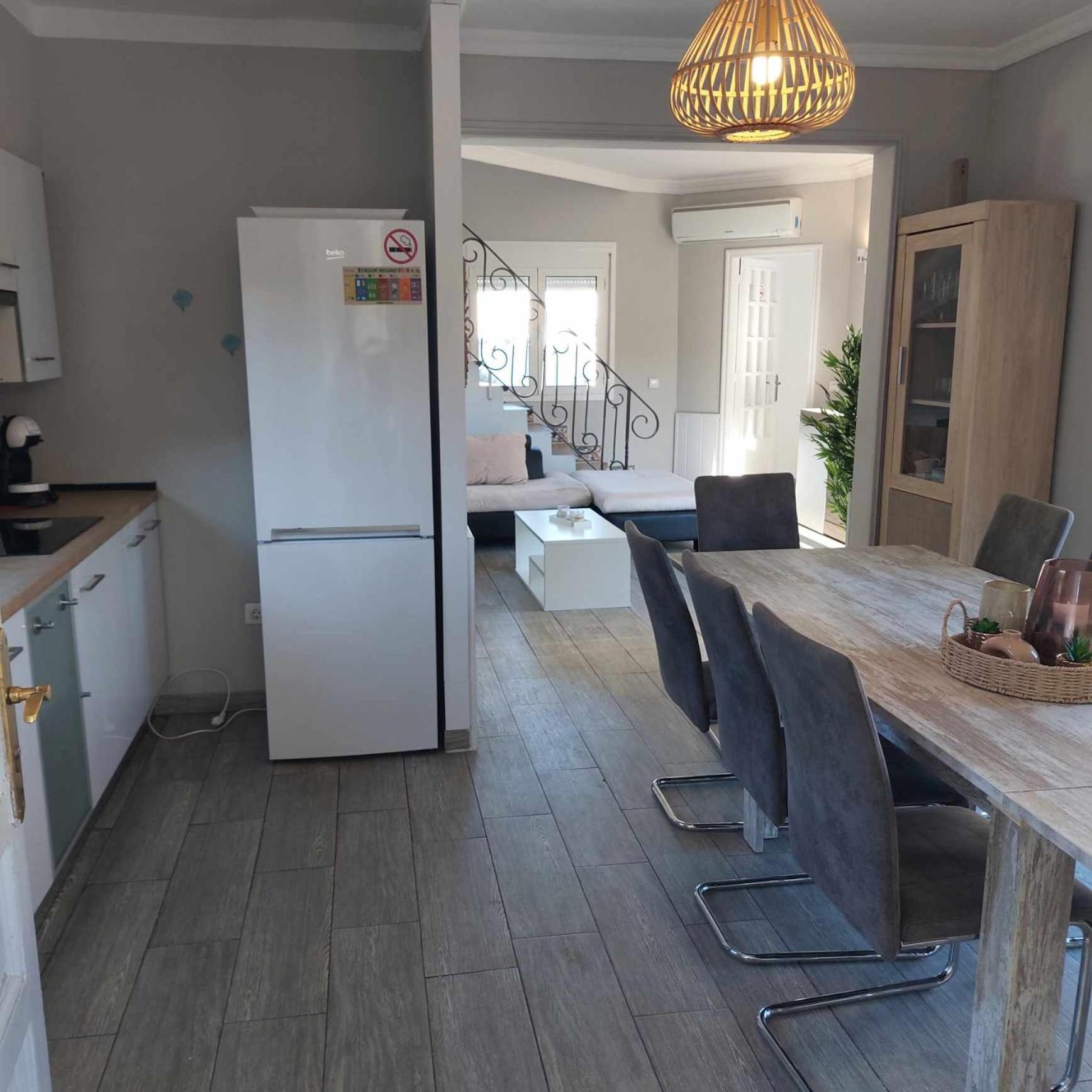 Villa Voor 8 Personen Met Zwembad Calafat Luaran gambar